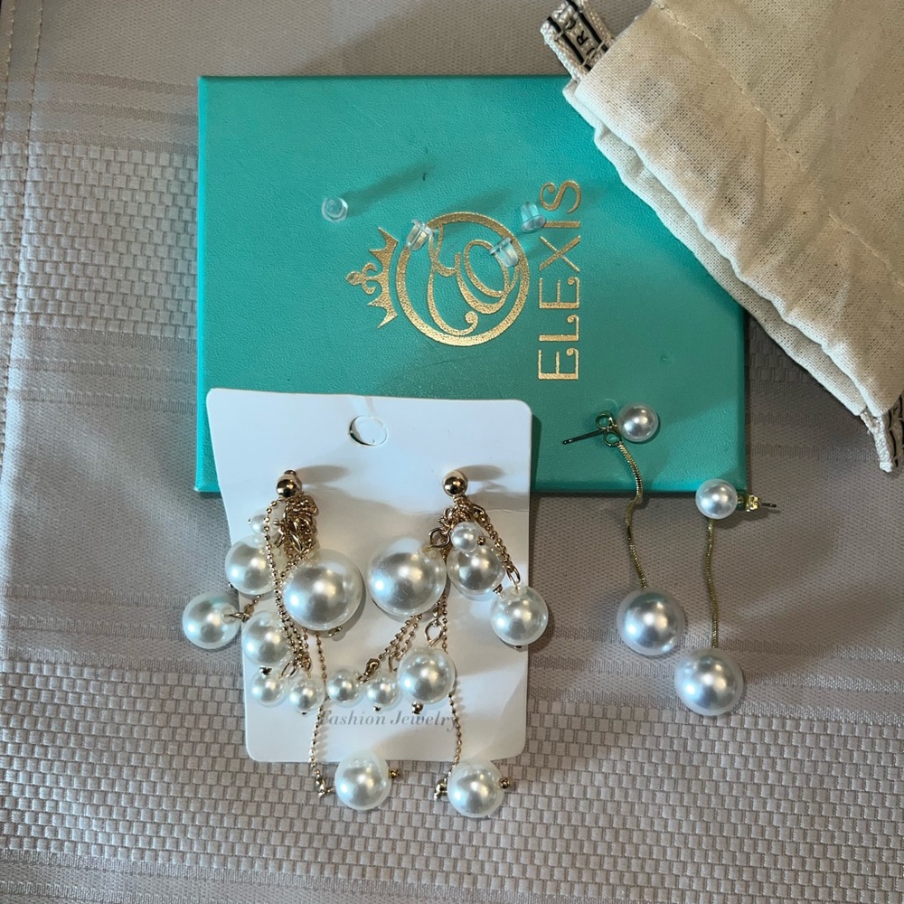 2 pair Gold Tone Pearl Pierced Earrings!